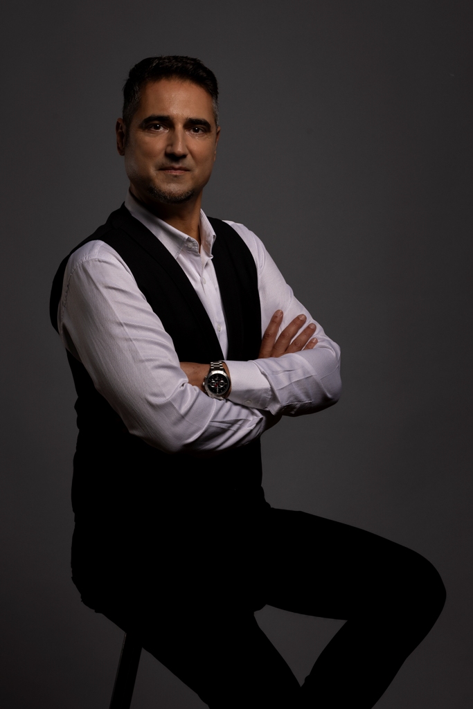 Dejan Stoev, Солист – споредни улоги